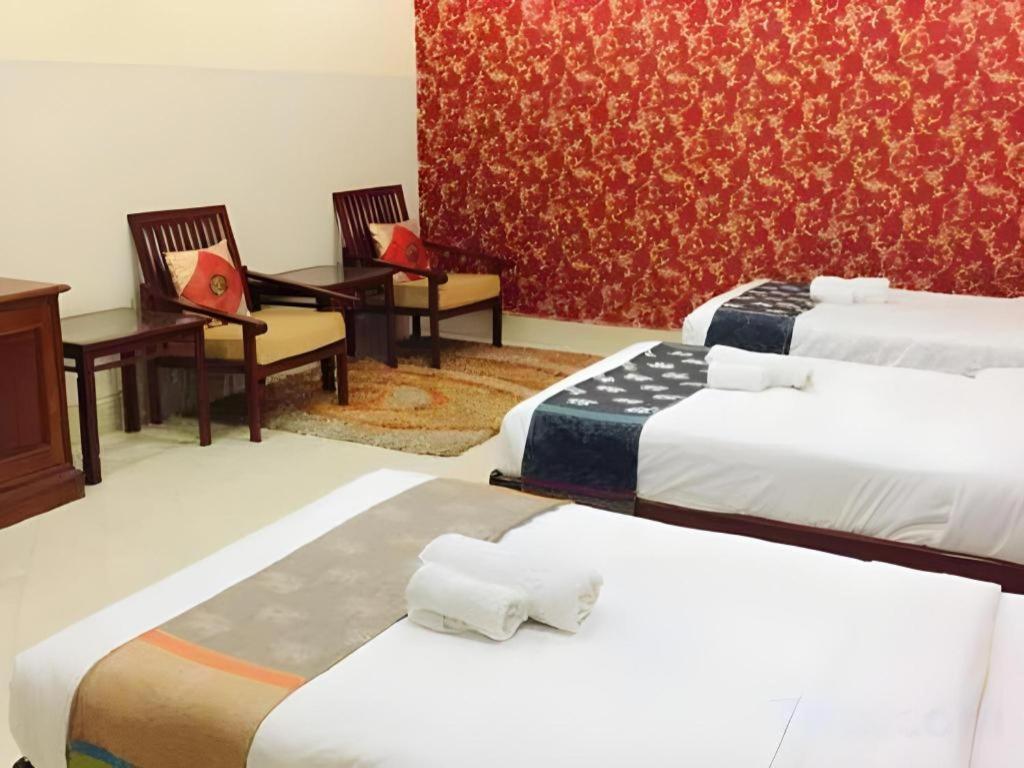 นิวโรส บูทิค โฮเต็ล Hotel เวียงจันทน์ ภายนอก รูปภาพ