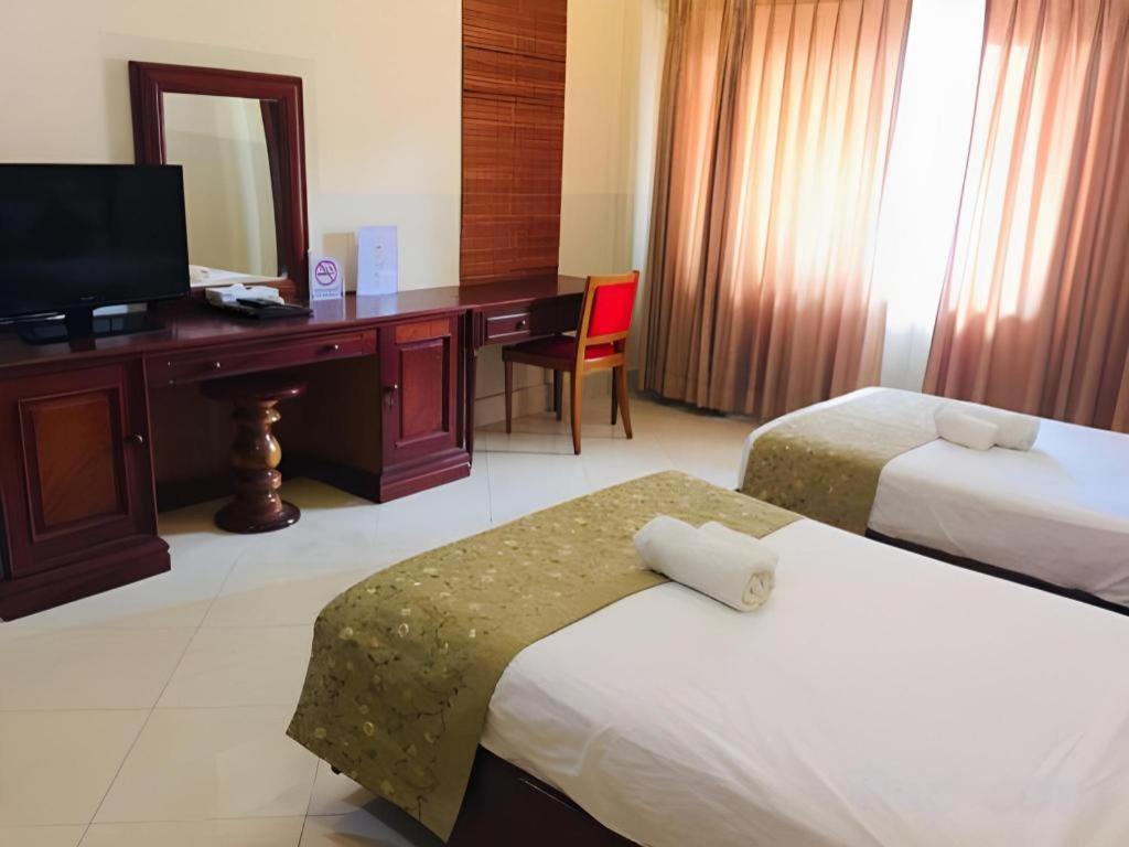 นิวโรส บูทิค โฮเต็ล Hotel เวียงจันทน์ ภายนอก รูปภาพ