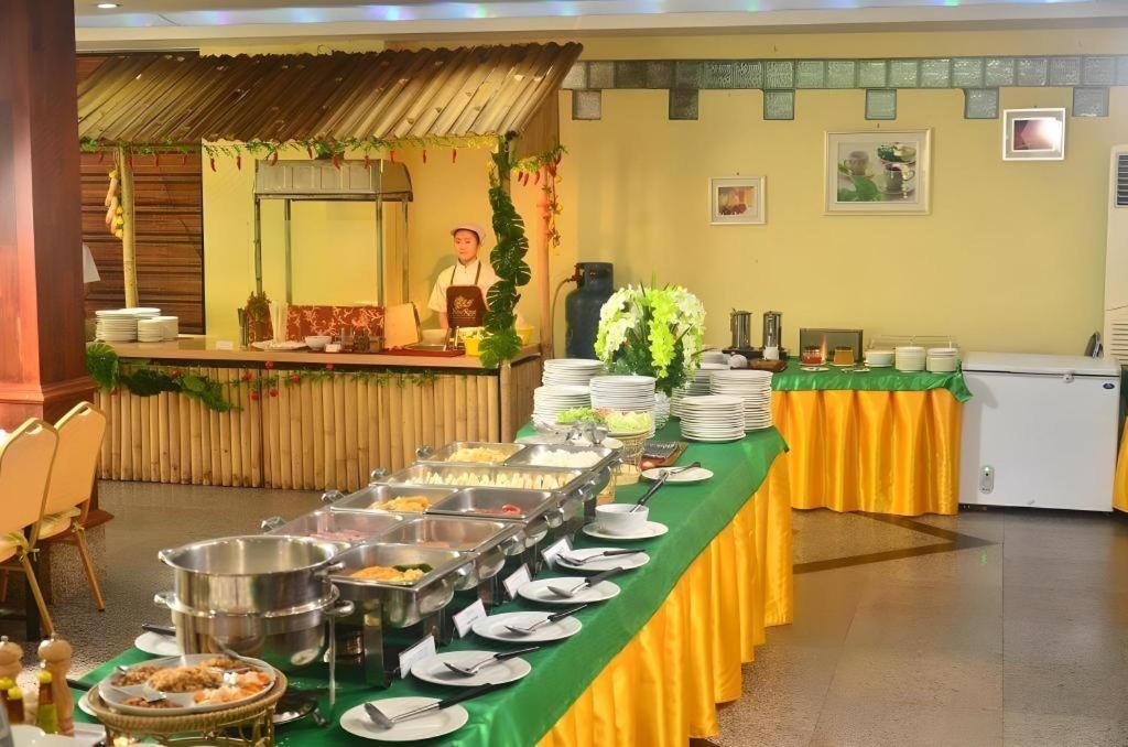นิวโรส บูทิค โฮเต็ล Hotel เวียงจันทน์ ภายนอก รูปภาพ