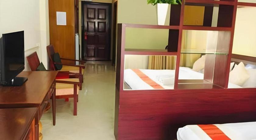 นิวโรส บูทิค โฮเต็ล Hotel เวียงจันทน์ ภายนอก รูปภาพ