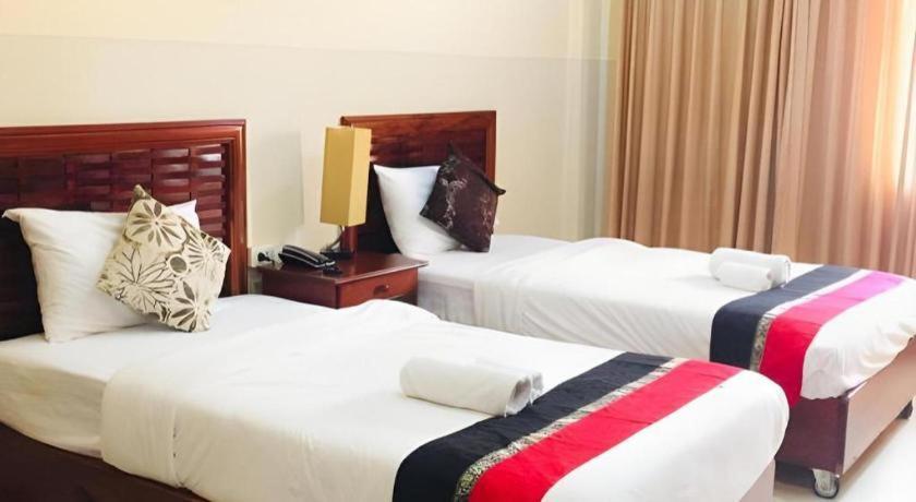นิวโรส บูทิค โฮเต็ล Hotel เวียงจันทน์ ภายนอก รูปภาพ